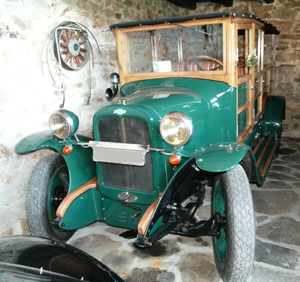 Chevrolet-Capitol-1927