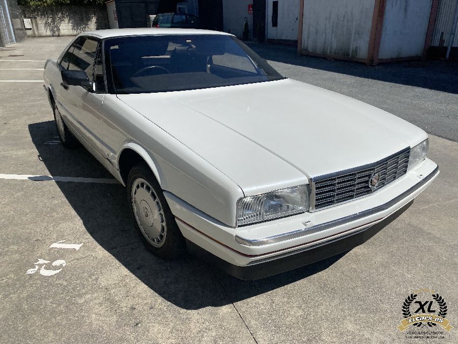 Cadillac-Allante-1989-2