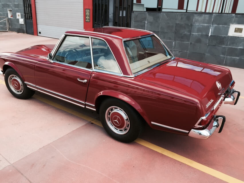 Mercedes-Benz-280-SL-pagoda-1970-4