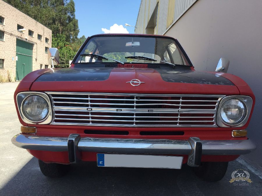 Opel-Kadett-B-S-Coupe-1966-8