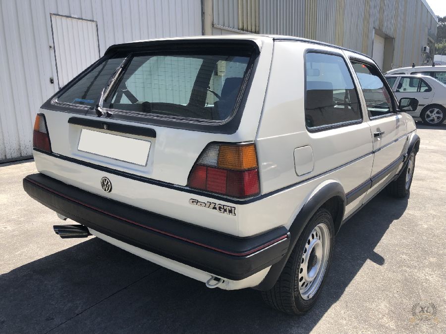 Volkswagen-Golf-GTI-MKII-1987-2