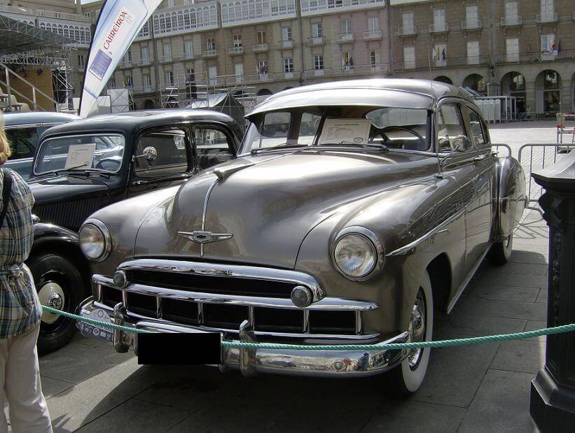 Chevrolet-Fleetline-1949-2