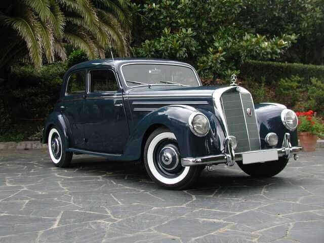 Mercedes-220-1952