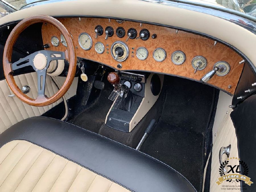 Auburn-Boattail-Speedster-1934-5