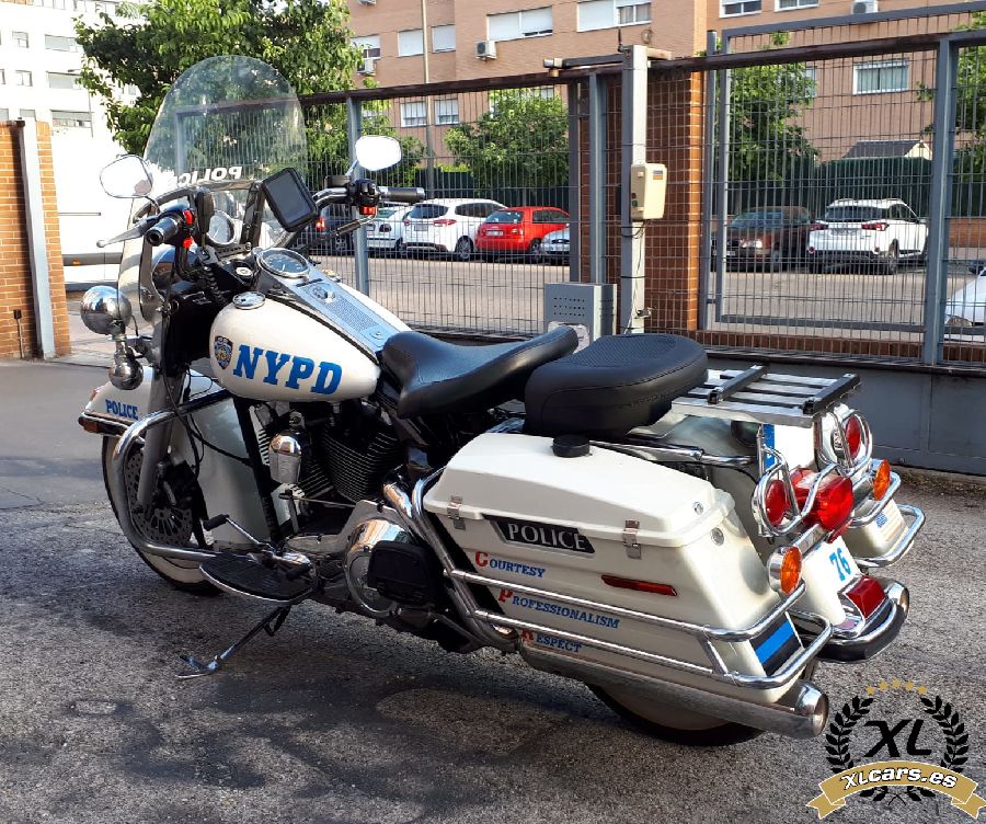 Harley-Davidson-Road-King-Police-NYPD-2004